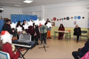 Συνάντηση Μουτζούρη με τους μαθητές του Ειδικού &amp; του Μουσικού Σχολείου Μυτιλήνης