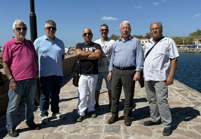 Στιγμιότυπο από την επίσκεψη στον Μόλυβο 