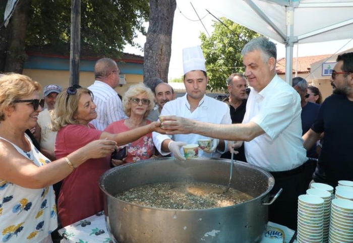 Ημέρες της Ασσούρα αυτή την βδομάδα φιλανθρωπίες απ τους Δήμους
