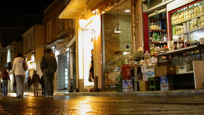 Το εορταστικό ωράριο για τις ημέρες των Χριστουγέννων