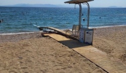 Συντήρηση εγκαταστάσεων ΑμεΑ σε παραλίες του Δήμου Δυτικής Λέσβου