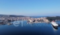 Επίμονα συνεργεία της Nova ζητούν να μπουν σε σπίτια και να ελέγξουν κινητά τηλέφωνα