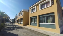 Πίνακες του Φώτη Μανιού στο ΓΕΛ Καλλονής