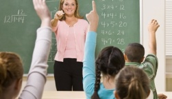 Εκπτώσεις στους αναπληρωτές που μεταβαίνουν για ανάληψη υπηρεσίας